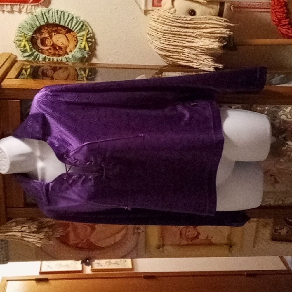 Vintage 80s,Royal Purple,Velvet,Long Sleeved,Top with Sexy, Bust Tie, Detail💜💜